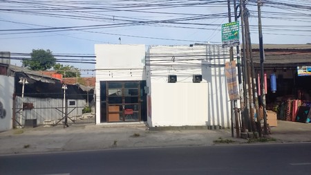 Rumah pinggir jalan, lokasi strategis untuk usaha di Jombang Bintaro dekat sektor 9...