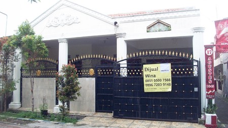 Rumah di Kebraon Manis Barat Surabaya Barat, Bagus + Terawat, Row Jalan Lebar, SIAP HUNI !!! - WNA -