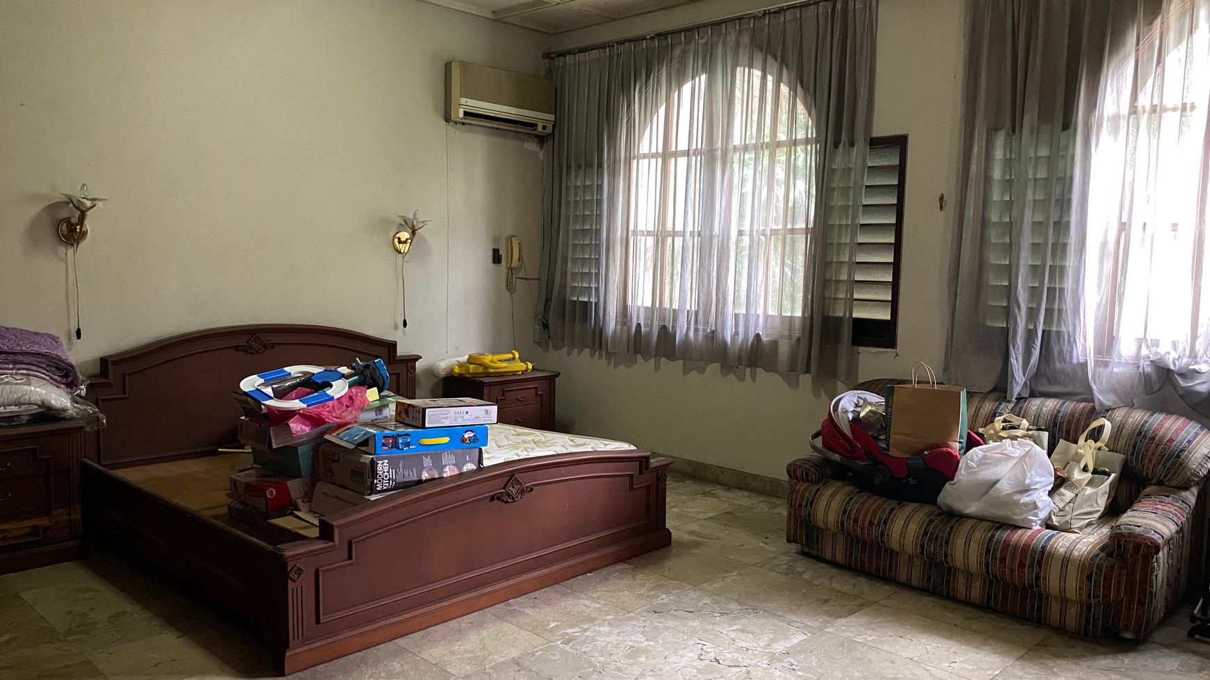 RUMAH ASRI & MURAH PONDOK INDAH JAKARTA SELATAN 