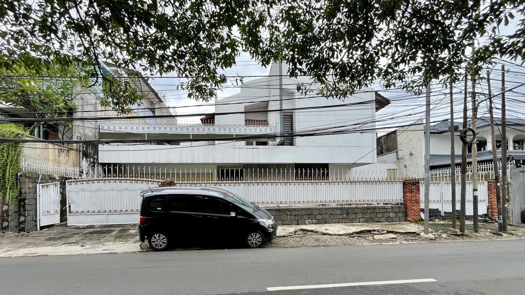 Rumah Lokasi Exclusive di Darmawangsa Jakarta Selatan