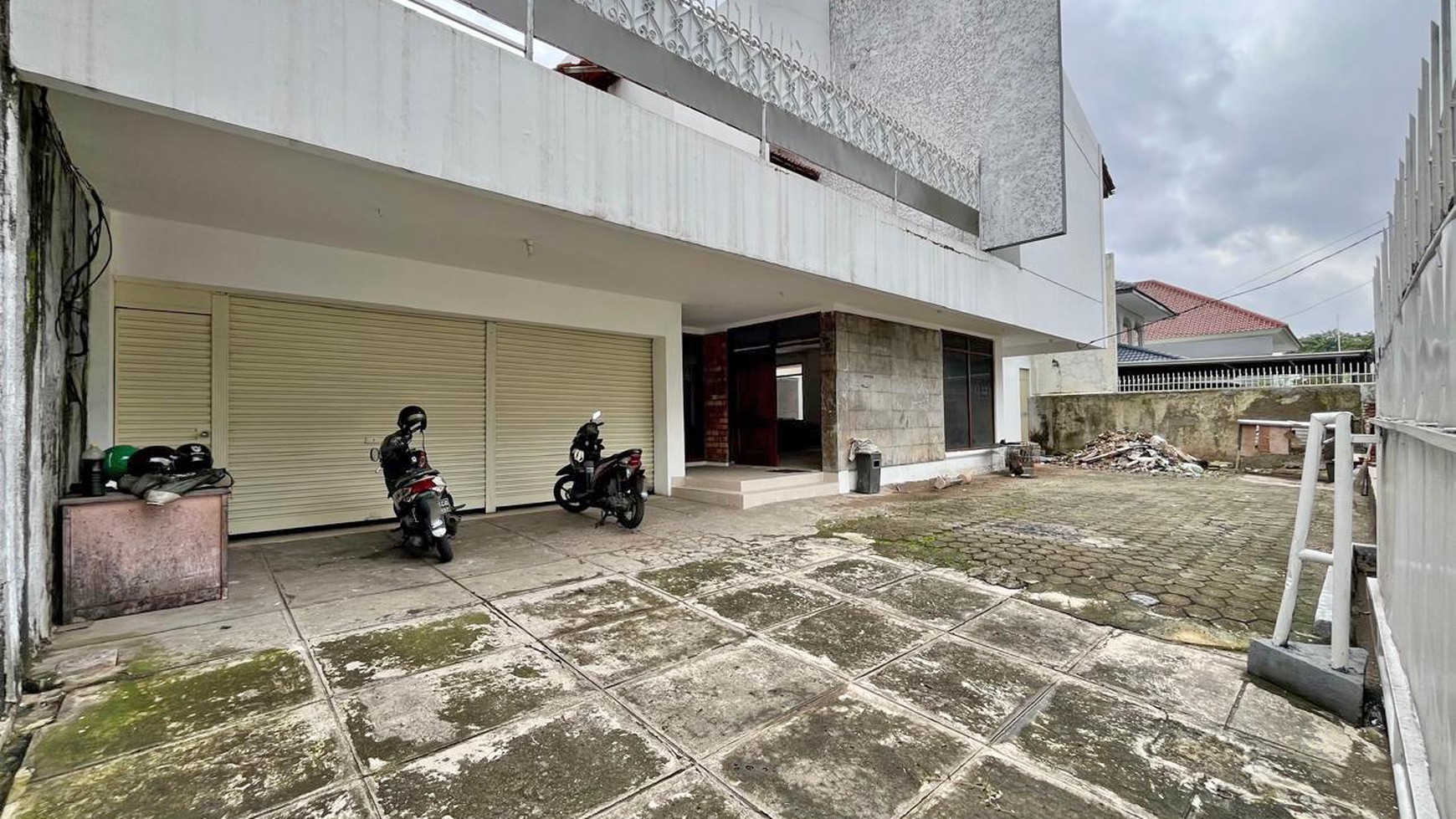Rumah Lokasi Exclusive di Darmawangsa Jakarta Selatan