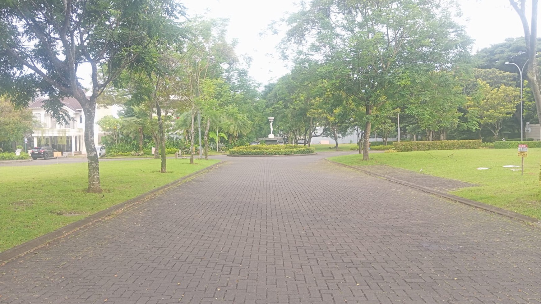 KAVLING CANTIK DI ULTIMA - FORESTA BSD