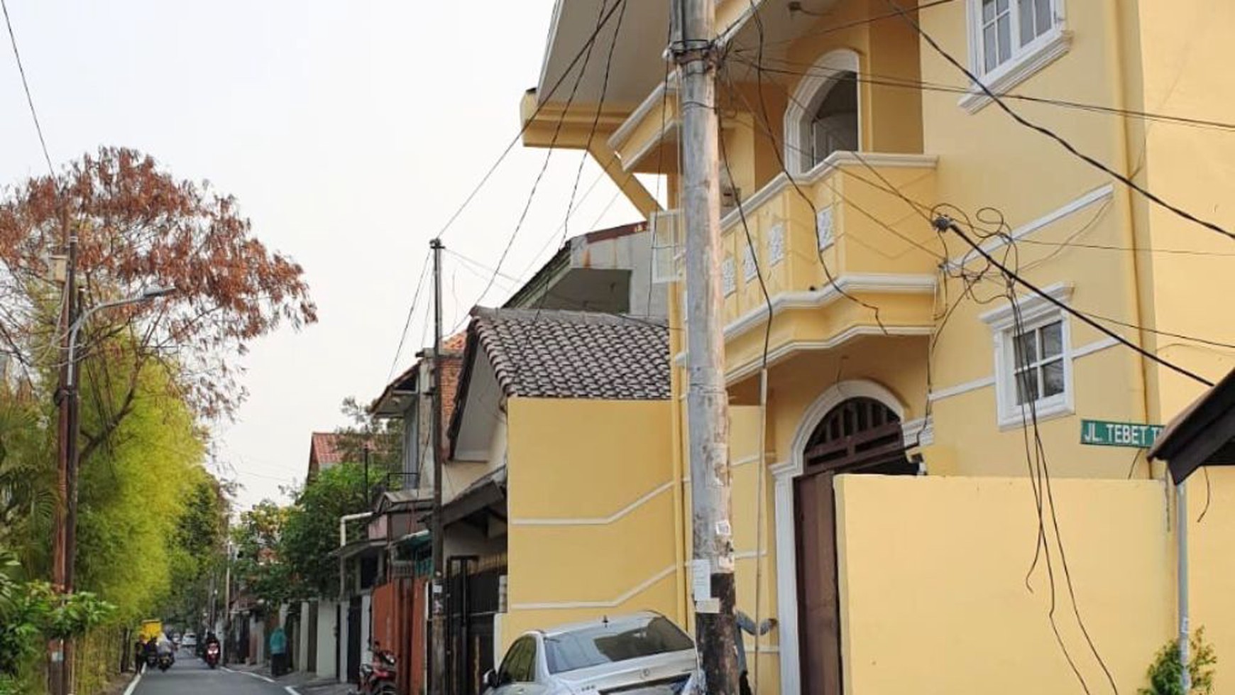 Rumah Hitung Tanah Area Cipete