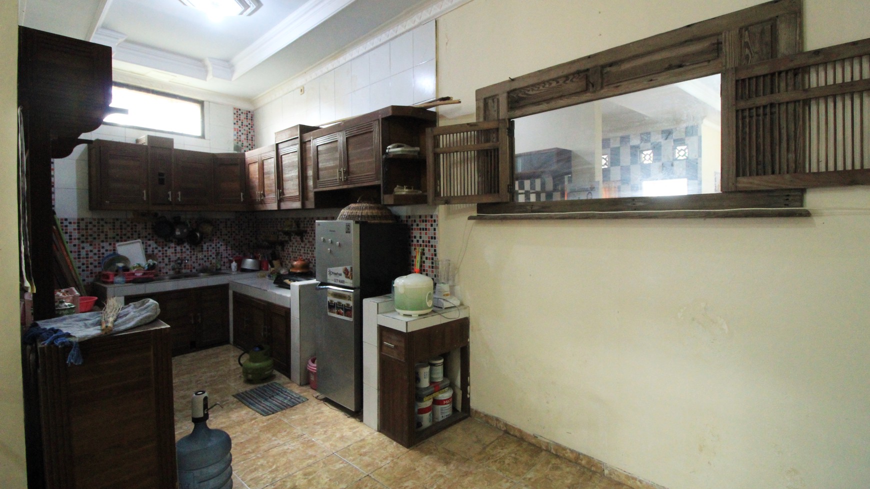 RUMAH TINGGAL DALAM PERUM TAMAN WIJAYA, DEKAT JL MAGELANG KM 5,5