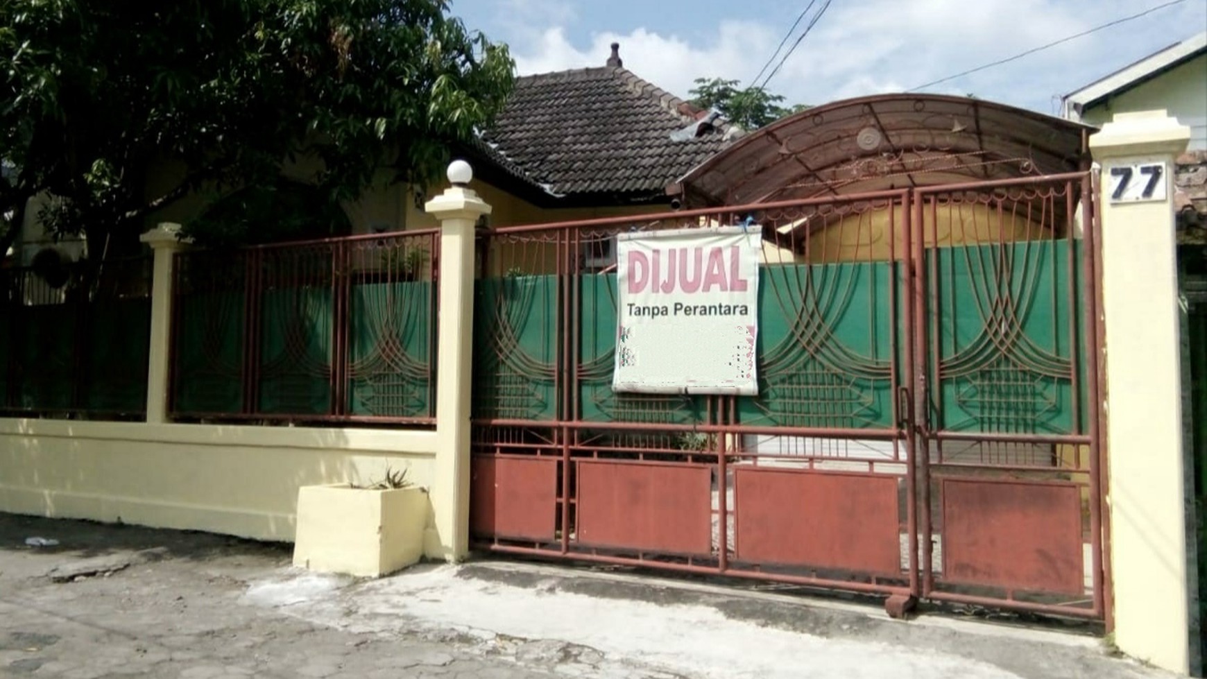 RUMAH TINGGAL DI DAERAH NGAGGRUNG, 20METER DARI JL KALIURANG KM 13.5, SLEMAN