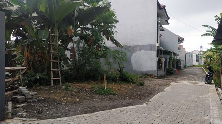 TANAH PEKARANGAN SELUAS 224 METER PERSEGI DI POGUNG DEKAT KAMPUS UGM