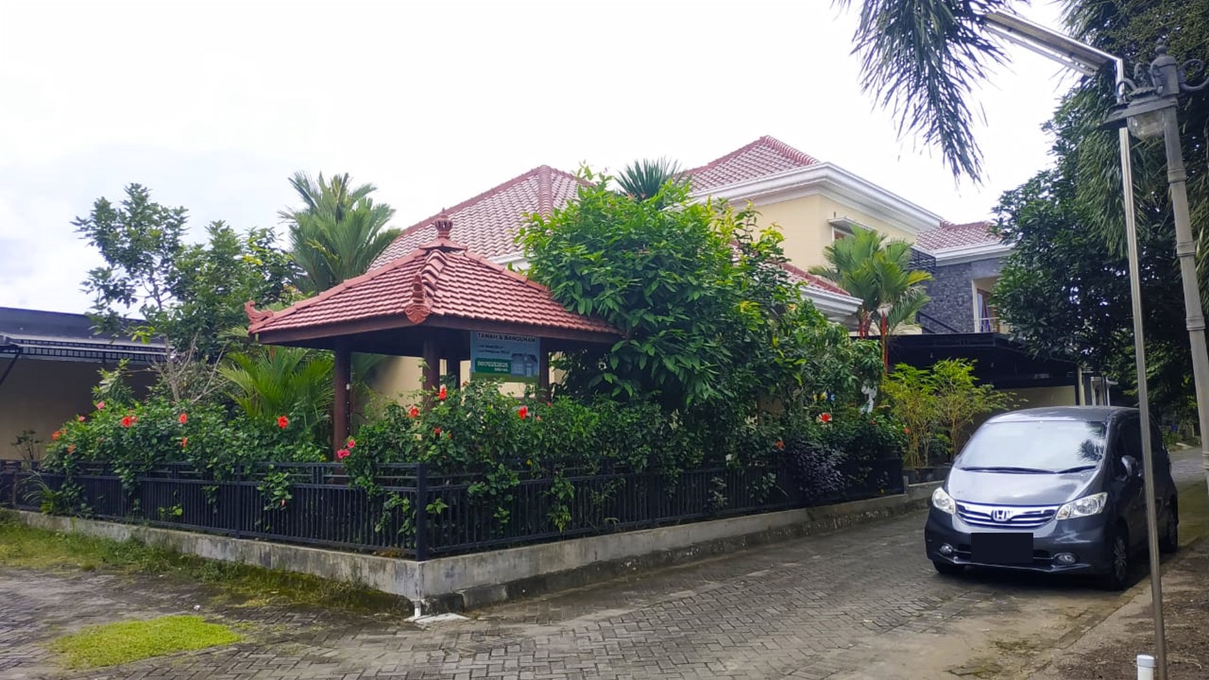 RUMAH MEWAH DALAM PERUMAHAN PREMIUM MERAPI REGENCY, SLEMAN