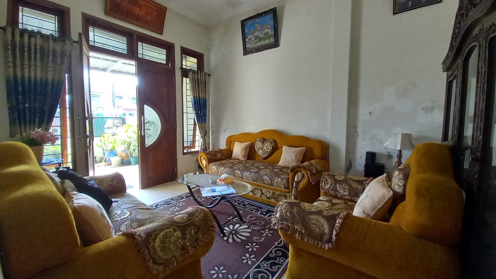 RUMAH TINGGAL 2 LANTAI DI JL KALIURANG KM 10, DEKAT KAMPUS UII, SLEMAN