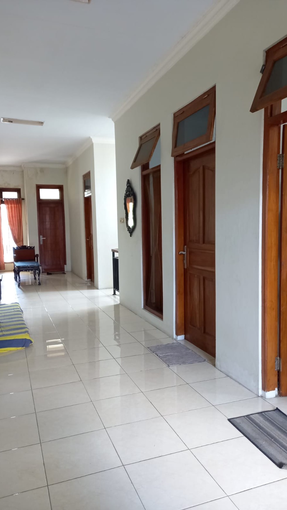 RUMAH TINGGAL 2 LANTAI DI JL KALIURANG KM 10, DEKAT KAMPUS UII, SLEMAN