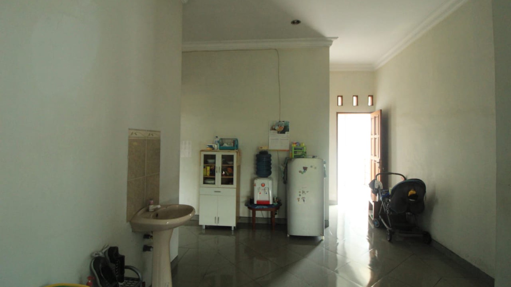 RUMAH 2 LANTAI DI JL KALIURANG KM 6.5, DI DEKAT KAWASAN KAMPUS UGM