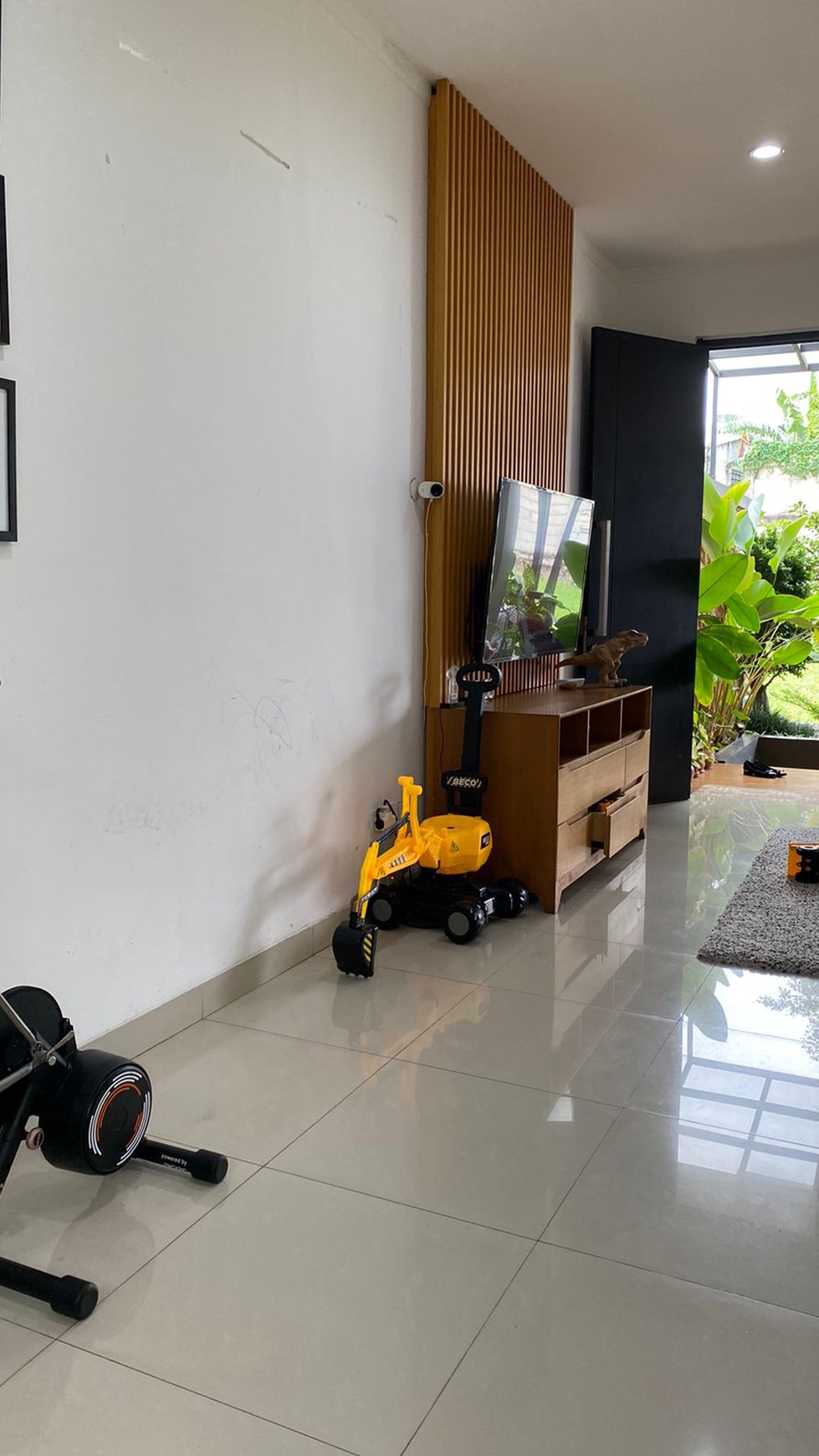 Rumah Siap Huni, Hunian Asri dan Minimalis @Discovery, Bintaro.