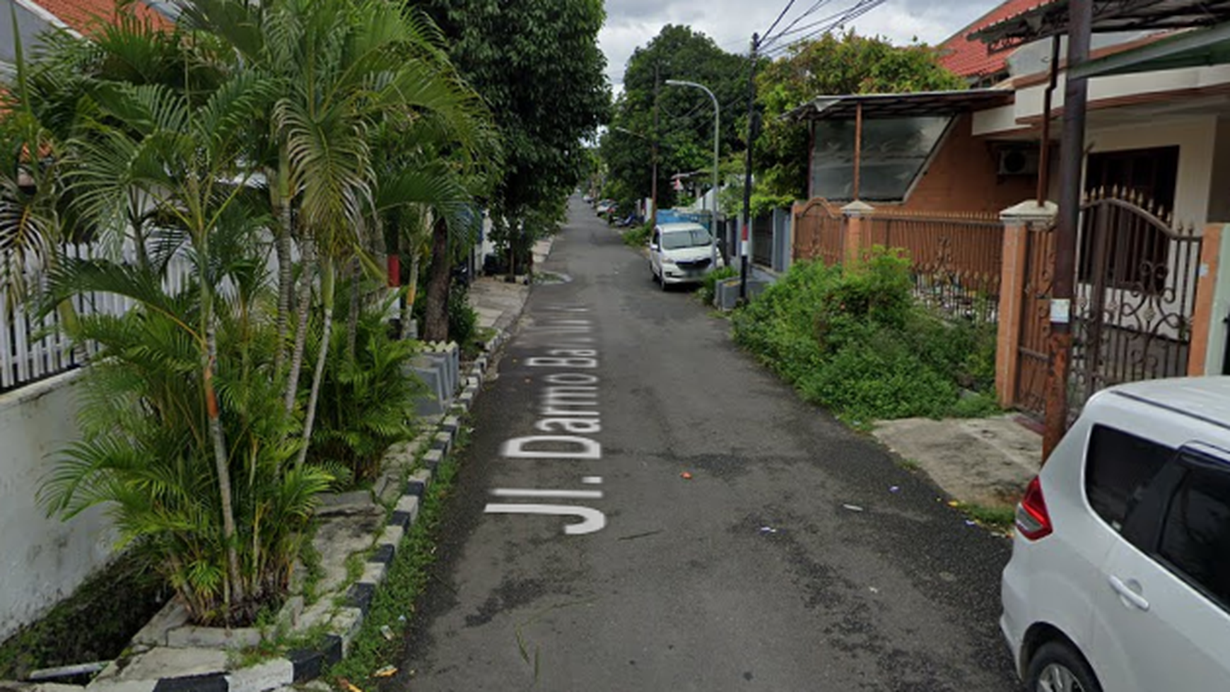 Rumah Bagus Area Nyaman Darmo Baru Barat