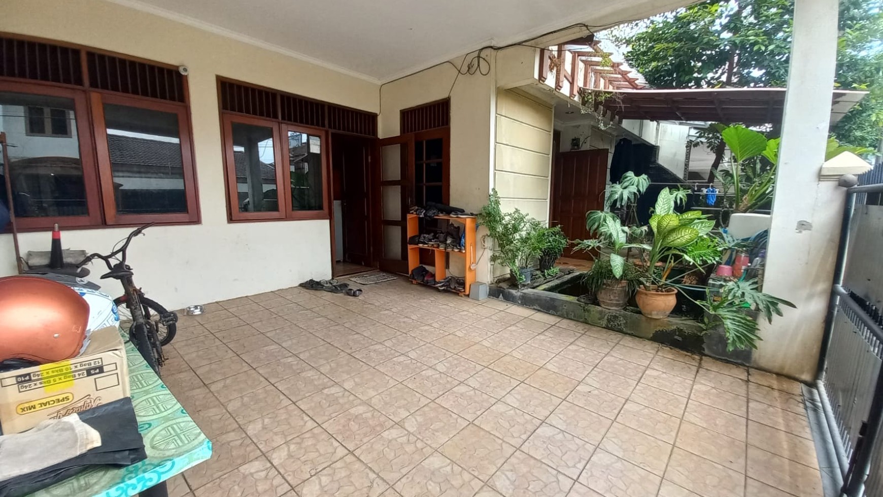 Rumah 2,5 Lantai di Komplek Cinere Best Price Lokasi Strategis