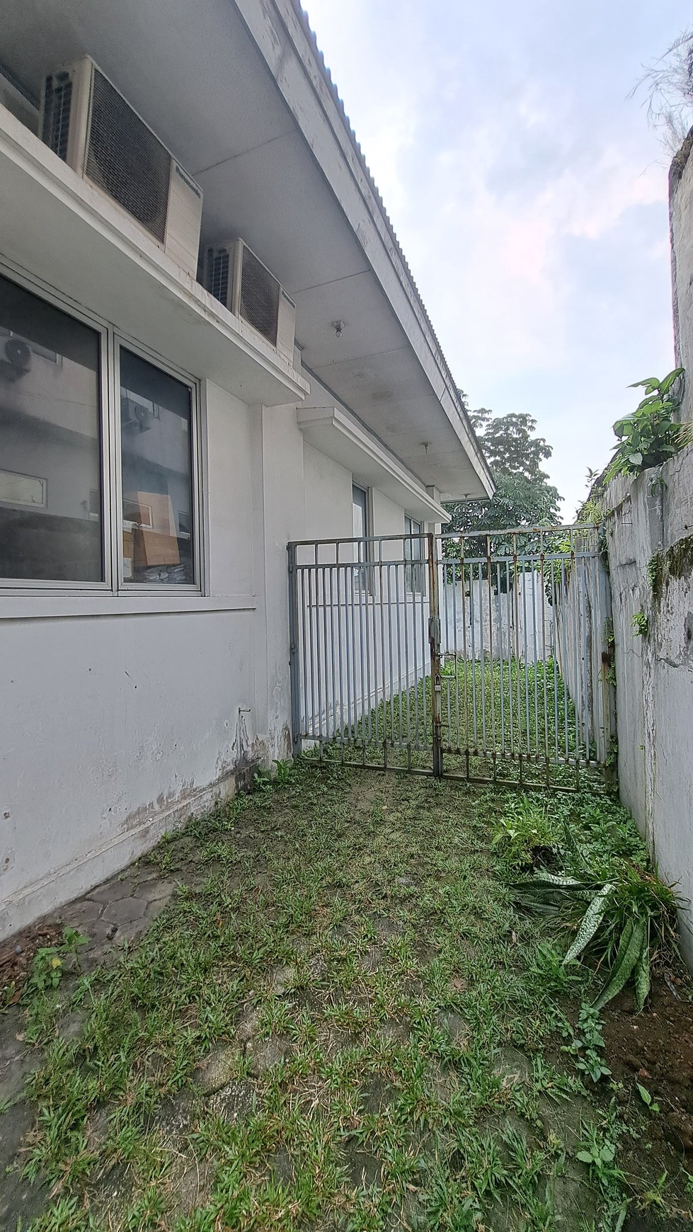 Gedung Bagus di Pusat Kota Bogor Cocok di Jadikan Kantor