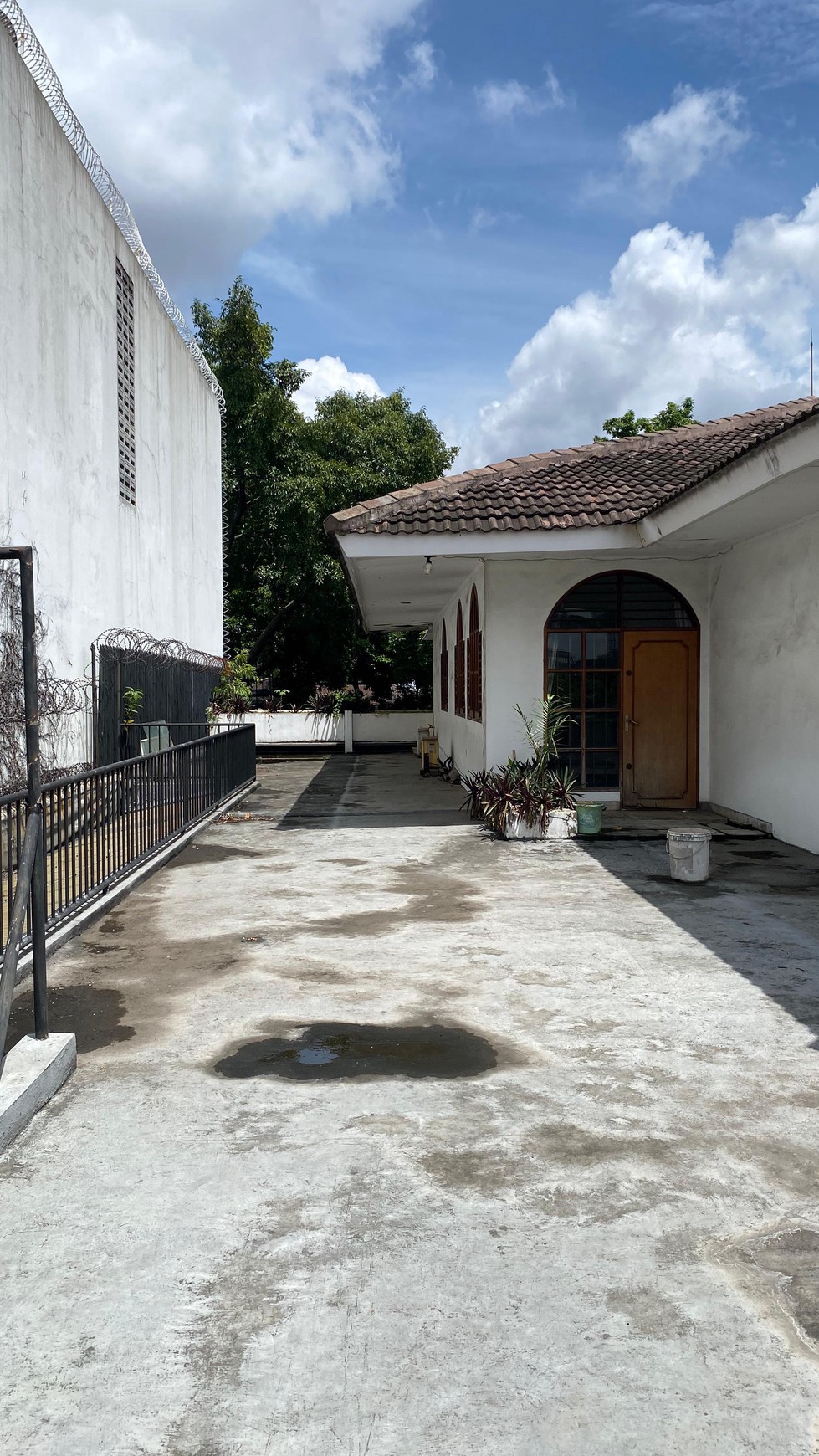 RUMAH ASRI & MURAH PONDOK INDAH JAKARTA SELATAN 