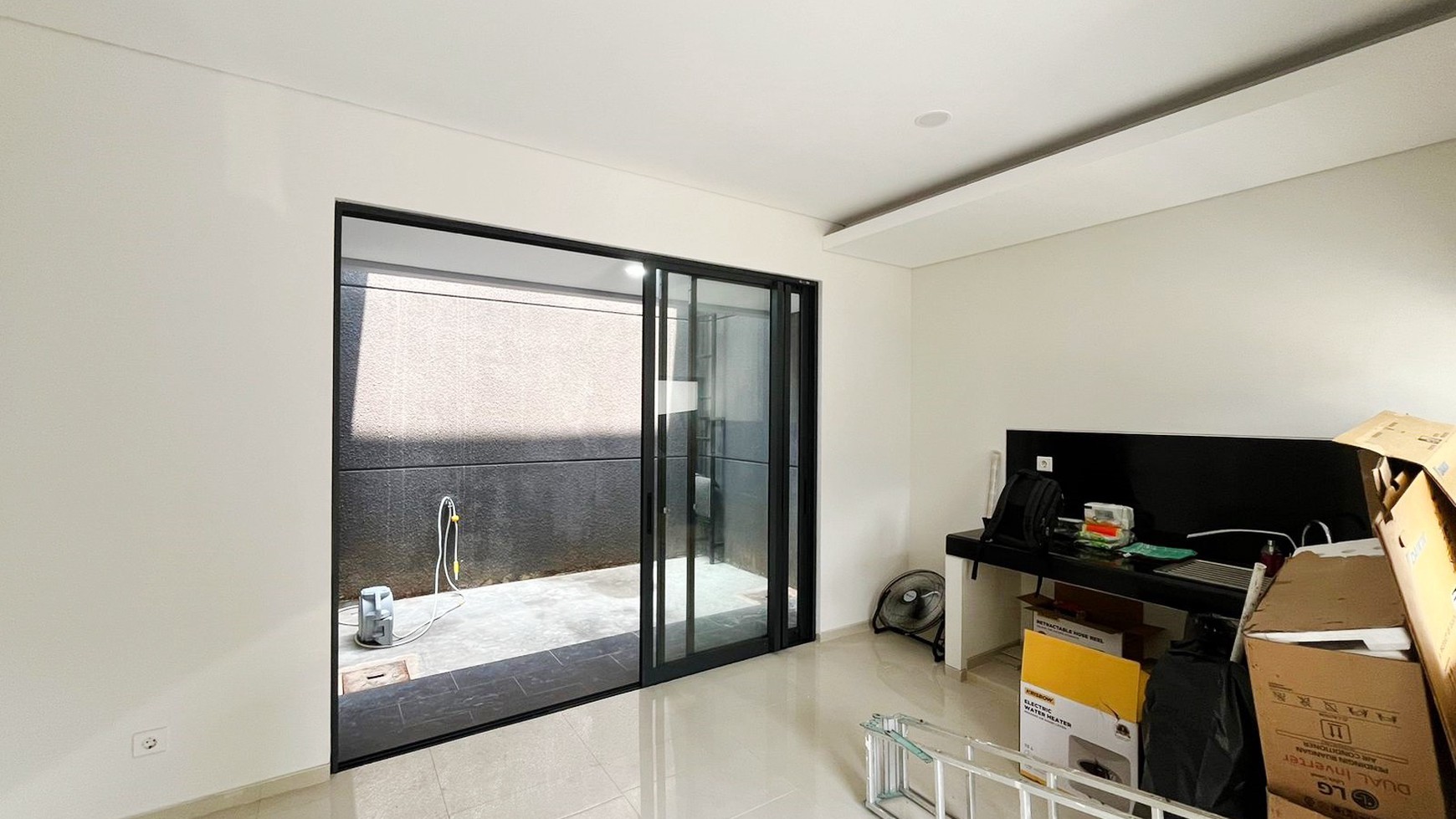 Rumah dalam cluster,bagus di Bintaro Jaya.