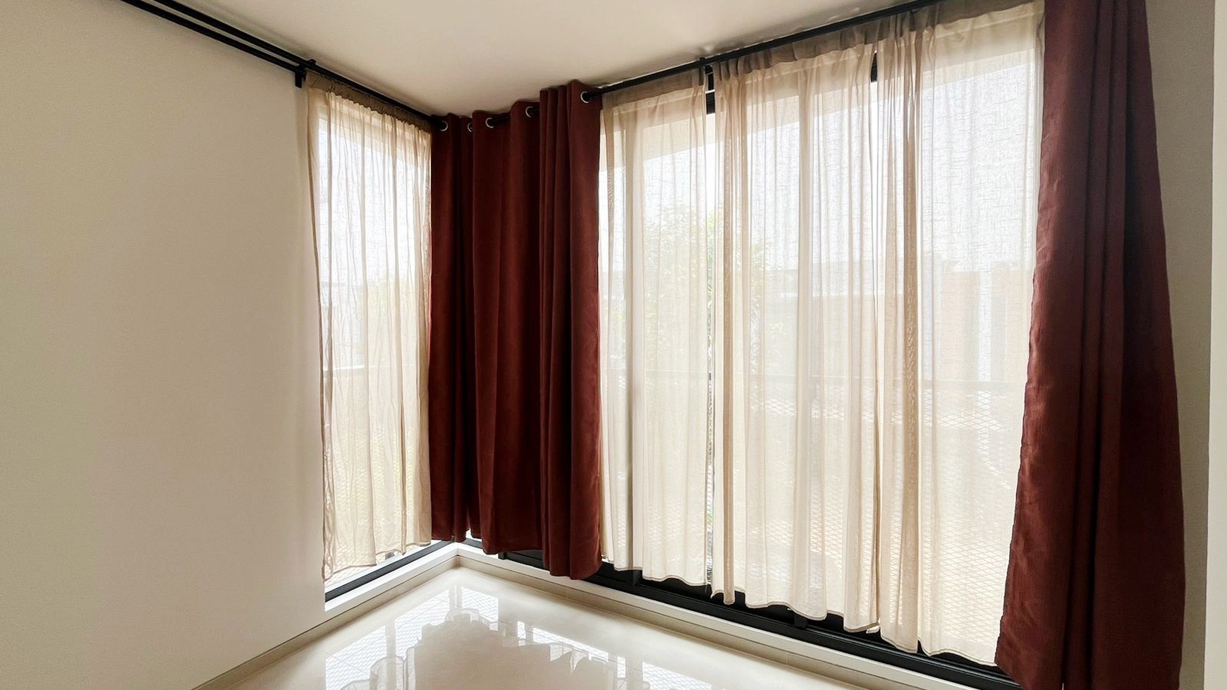 Rumah dalam cluster,bagus di Bintaro Jaya.