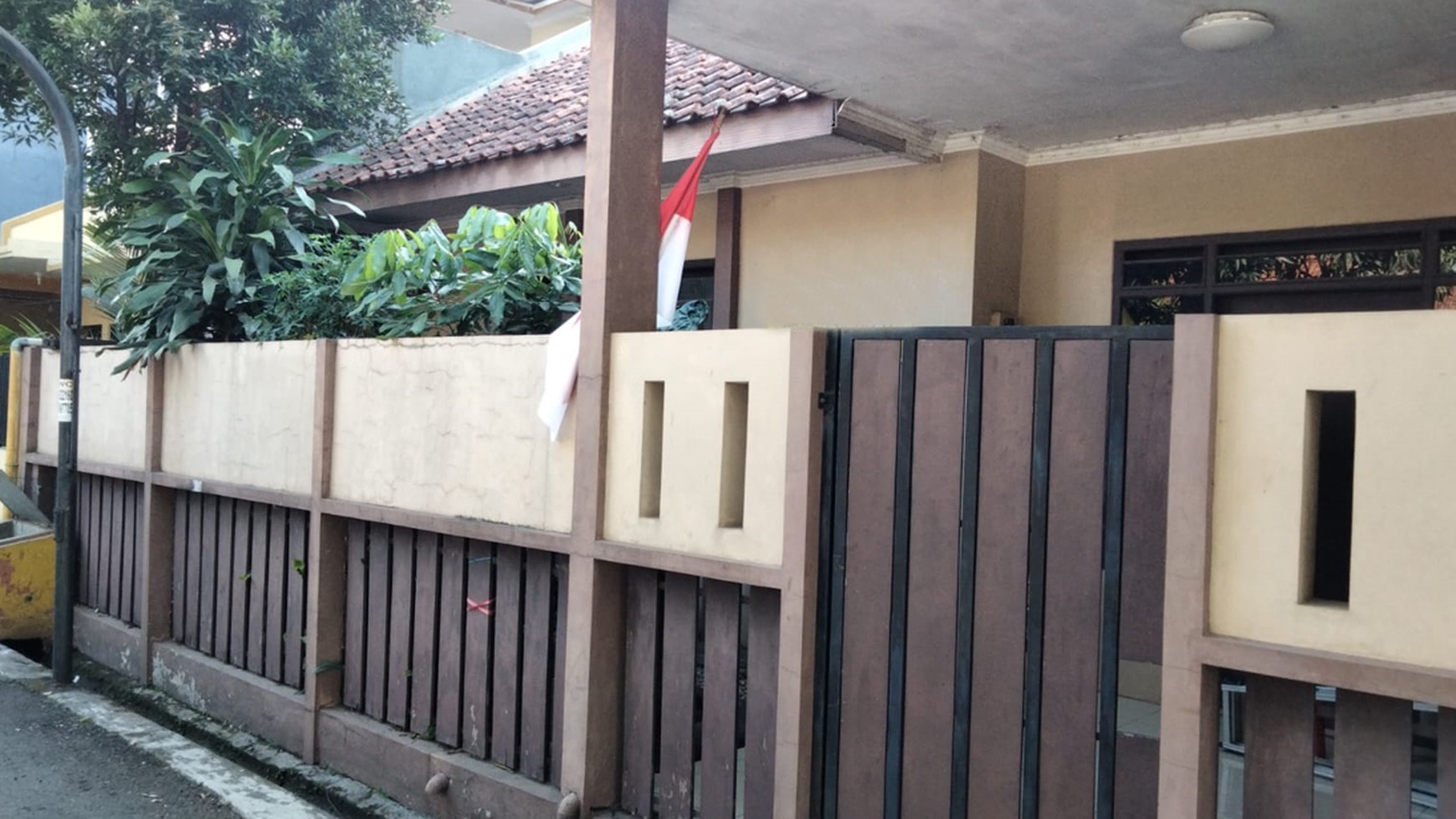 Rumah komplek margahayu raya Mars selatan 