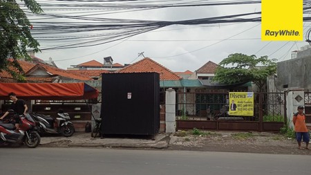 Disewakan Rumah Strategis di Nol Jalan Siwalankerto Surabaya