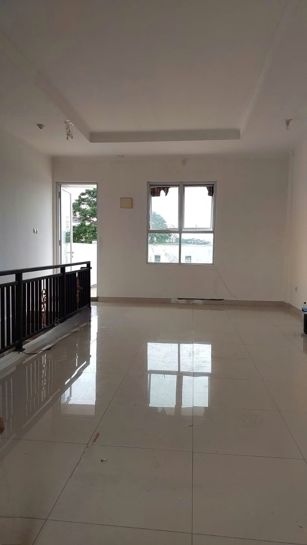 Dijual Cepat Ruko Gandeng 2 Unit di Jl.Boulevard Permata Medang depan Ruko Edison Gading Serpong