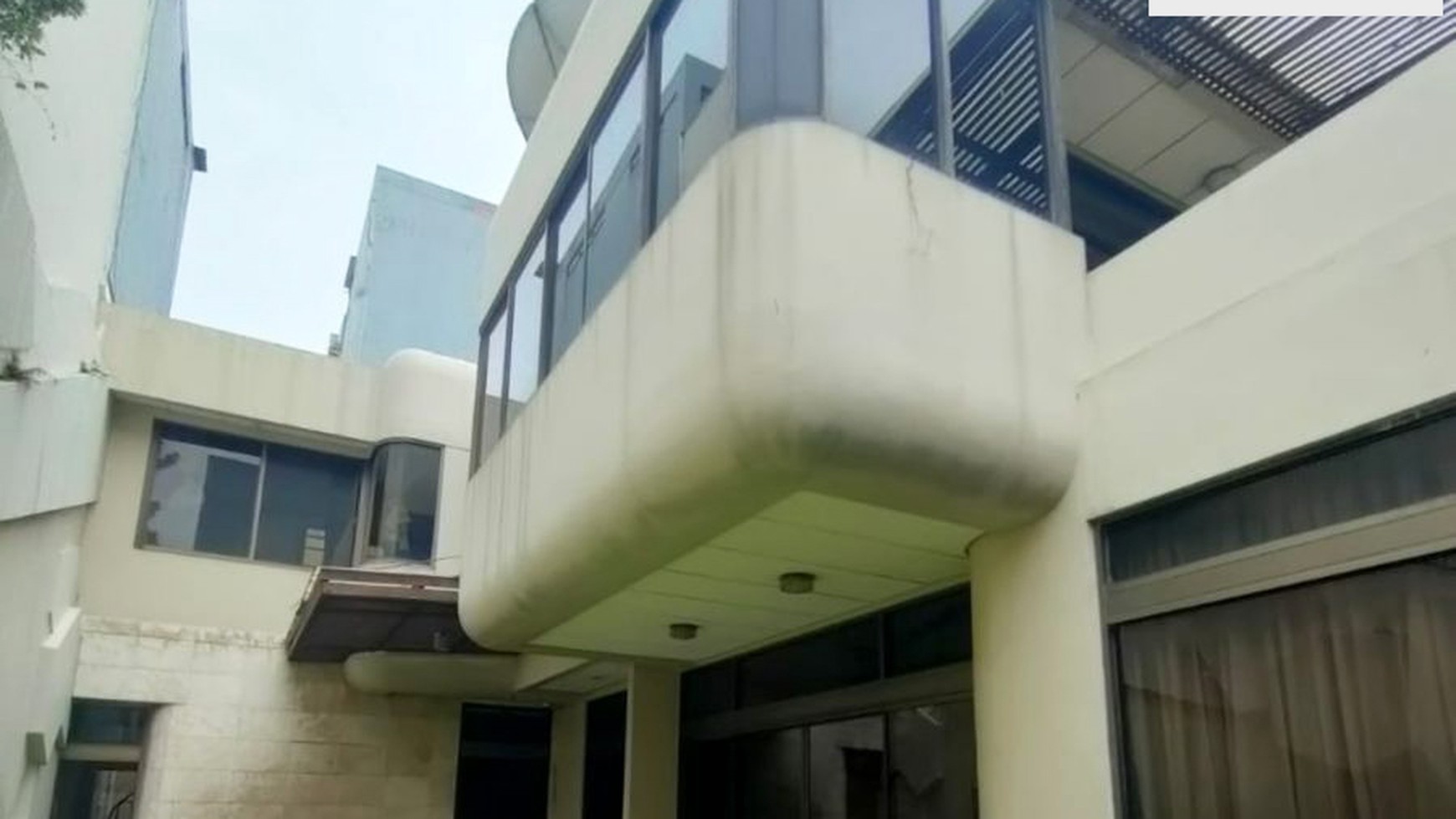 FOR LEASE Rumah Tempat Usaha / Kantor Tebet Jakarta Selatan