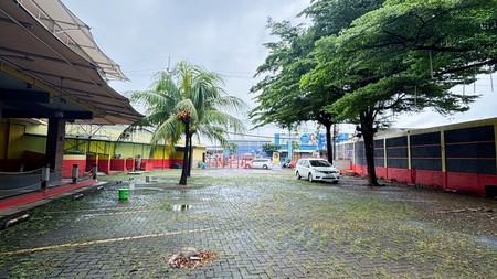 BUILDING IN PRIME LOCATION IN Jl. TOLE ISKANDAR DEPOK, JAWA BARAT