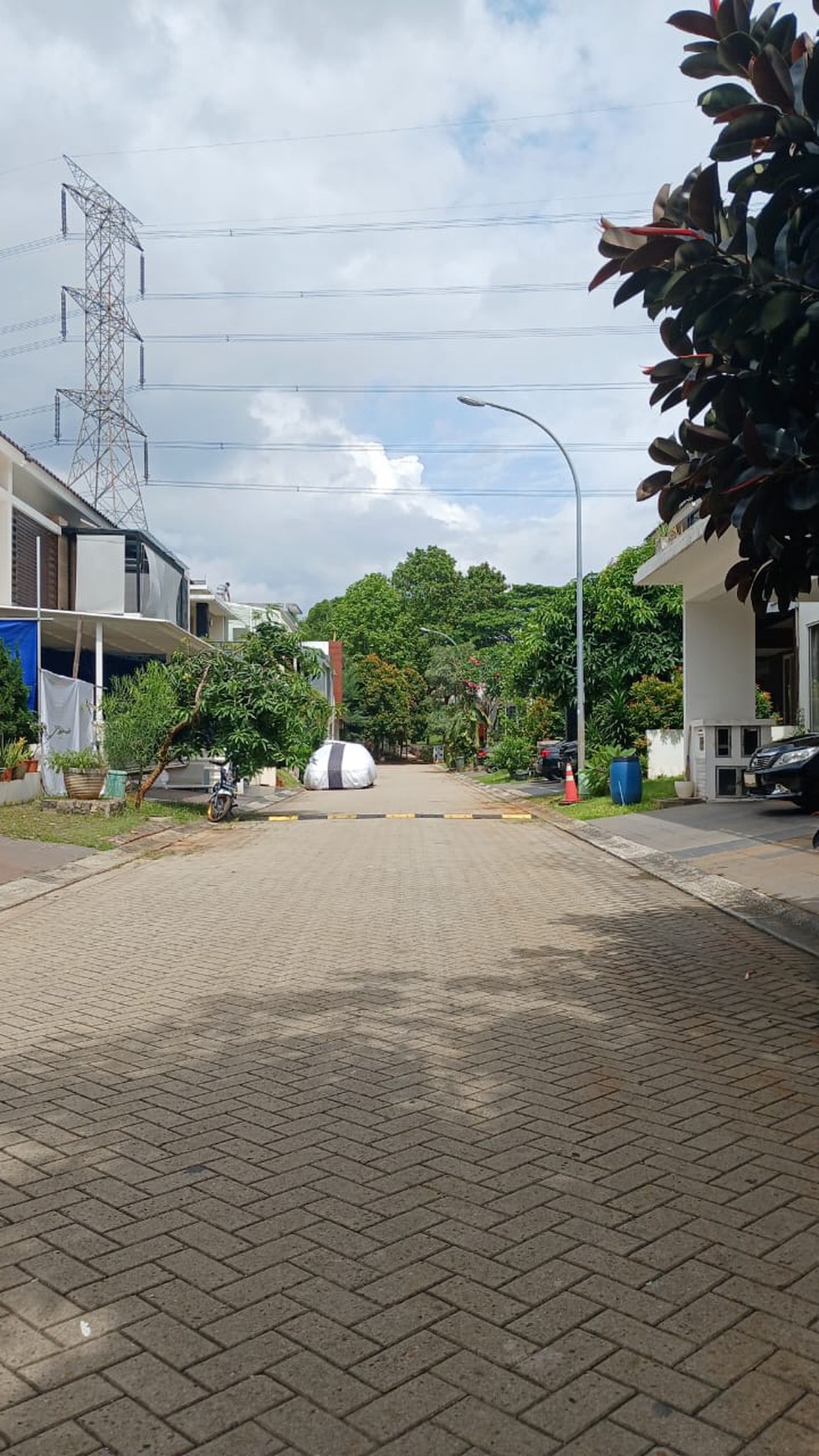 Rumah Hitung Tanah Area Cipete
