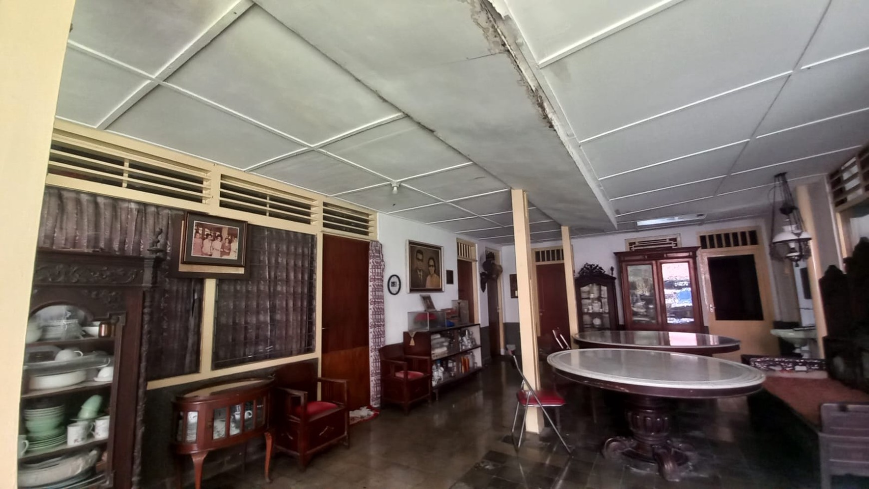 Rumah Hitung Tanah Area Cipete