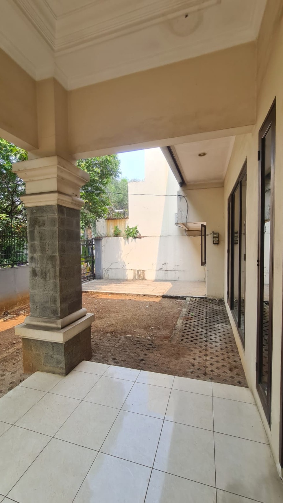 Rumah Hitung Tanah Area Cipete