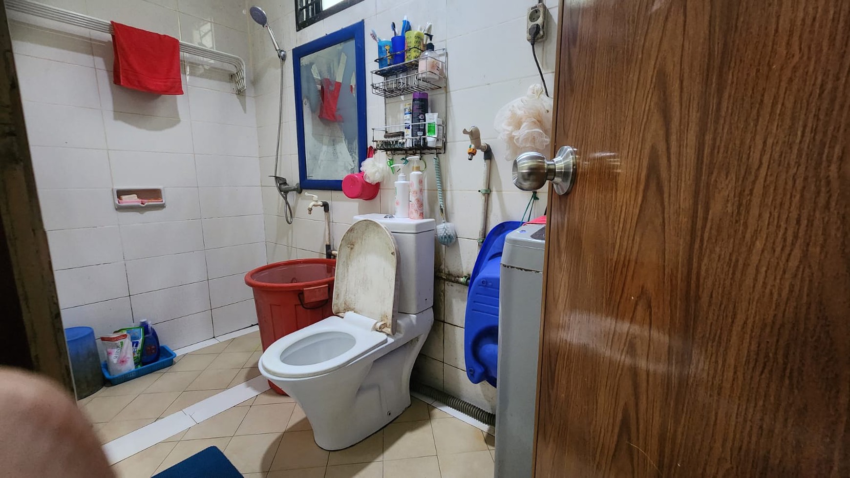 Rumah Hitung Tanah Area Cipete