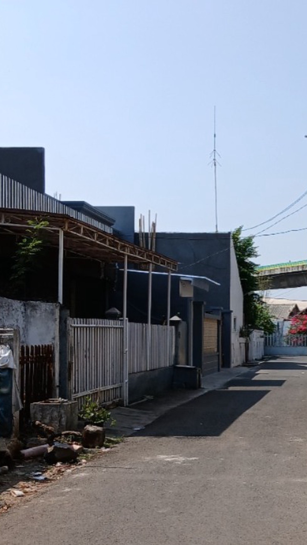 Rumah Hitung Tanah Area Cipete