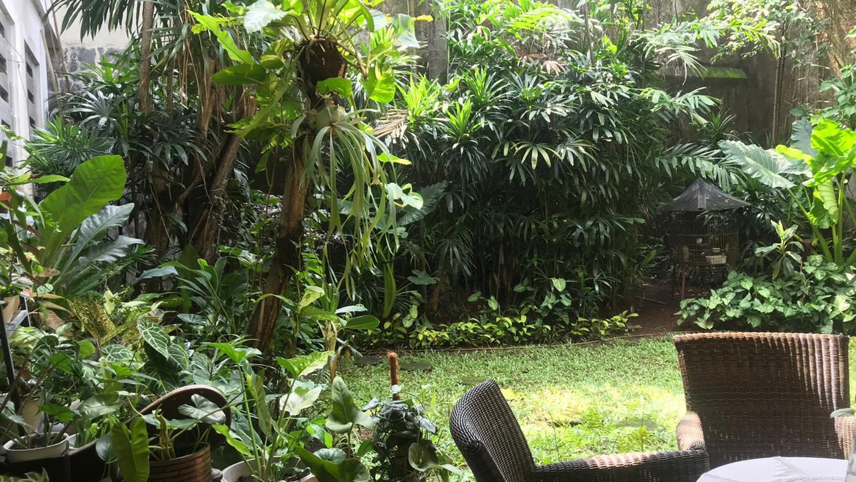 Rumah Hitung Tanah Area Cipete