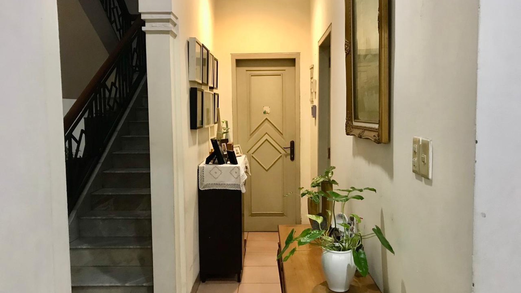 Rumah Hitung Tanah Area Cipete