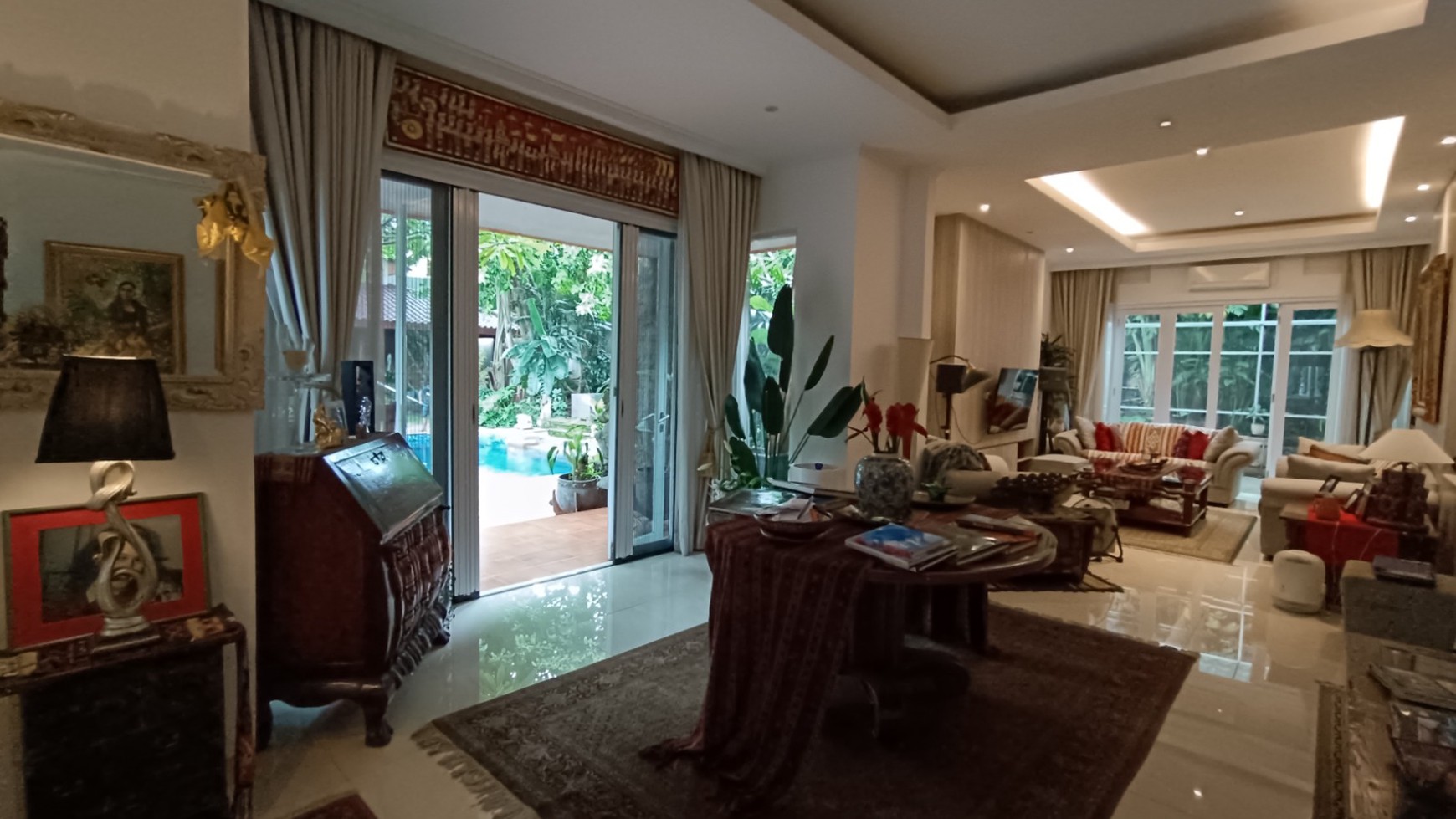 Rumah Hitung Tanah Area Cipete