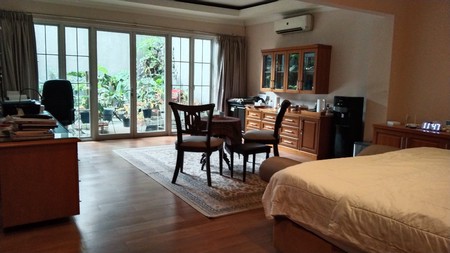 Rumah Mewah beserta isinya area Proklamasi Harus Segera Terjual