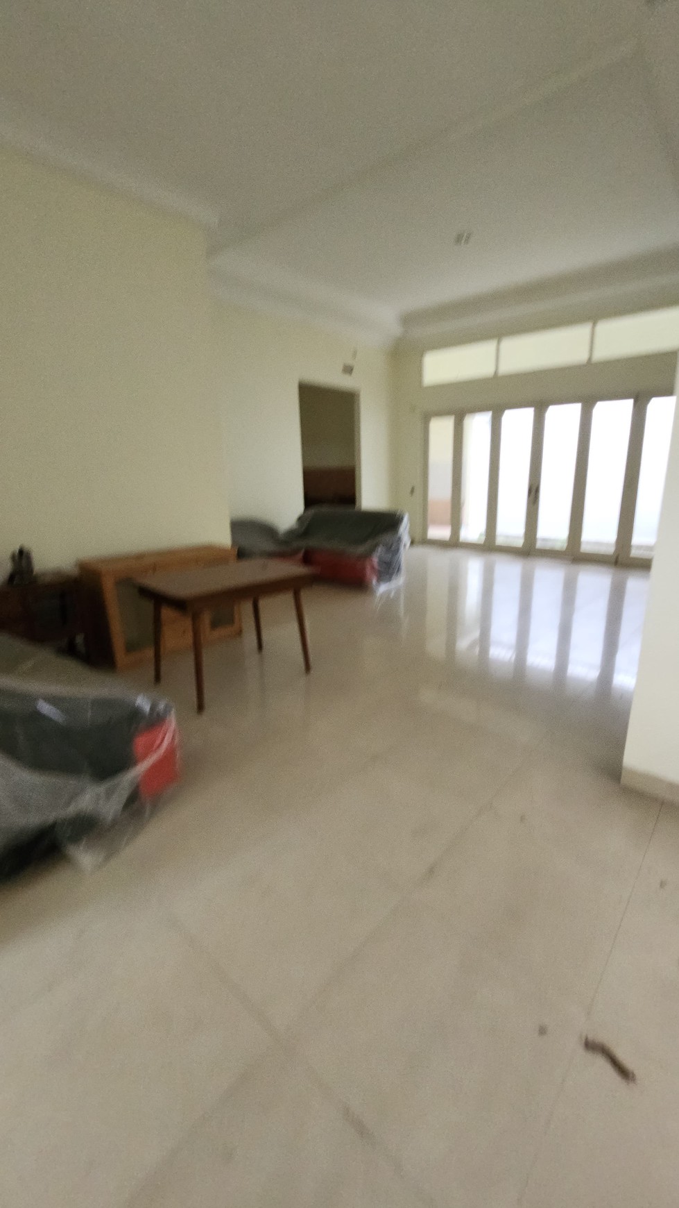 Dijual / Disewakan Rumah Central Park A Yani Residence Ketintang- Gayungan- Surabaya- Row Jalan KEMBAR - Dekat Graha Pena , Royal Plaza