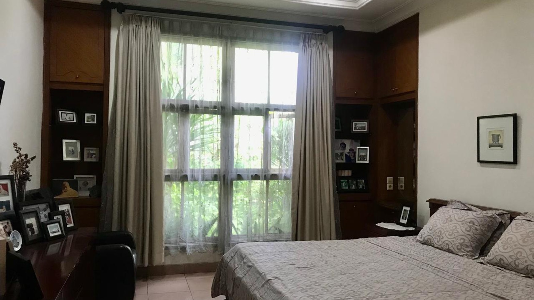 Rumah Bagus Di Jl Raya Ragunan Jakarta Selatan