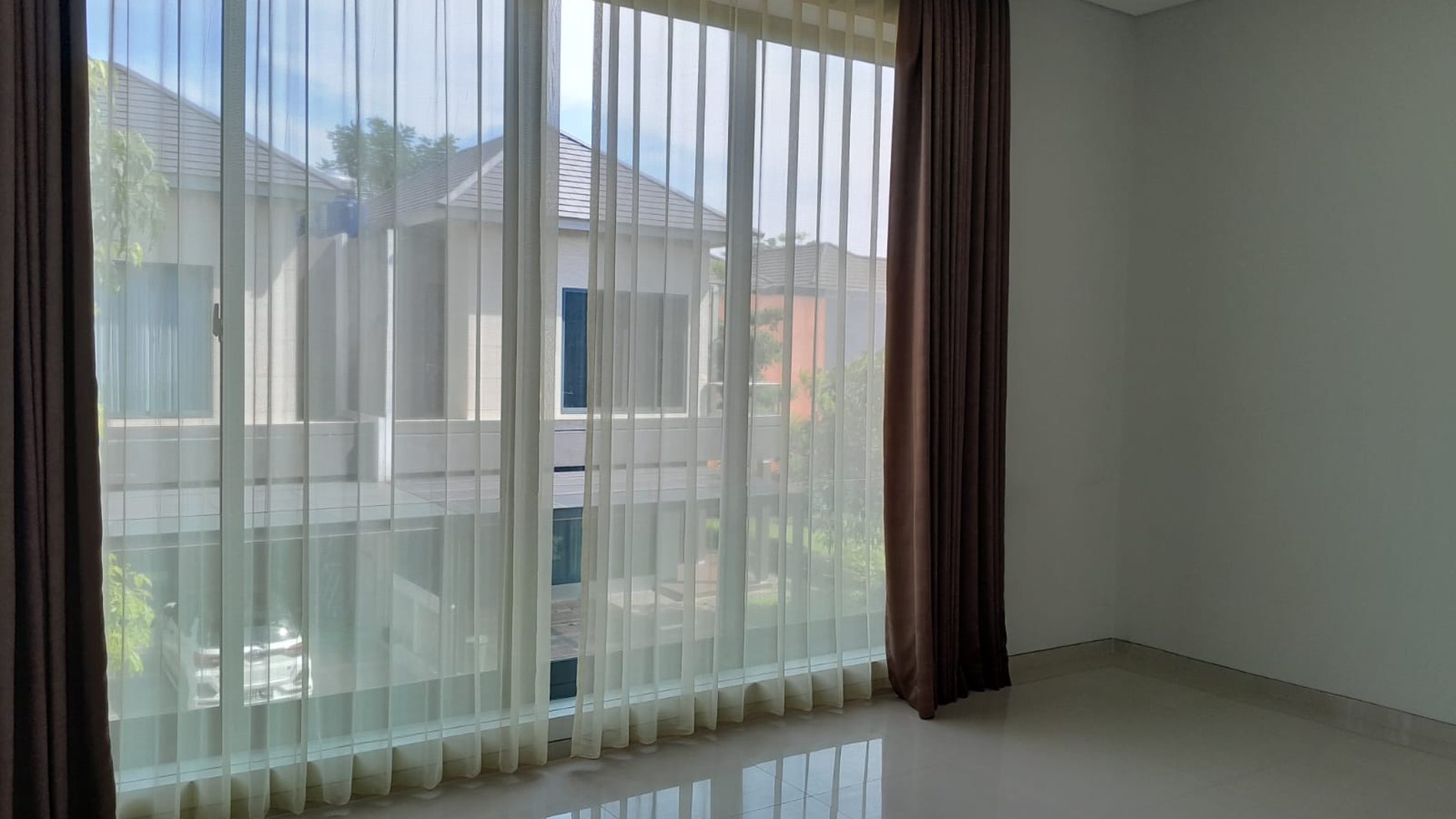 Rumah Bagus Di Discovery Amore Bintaro Sektor 9