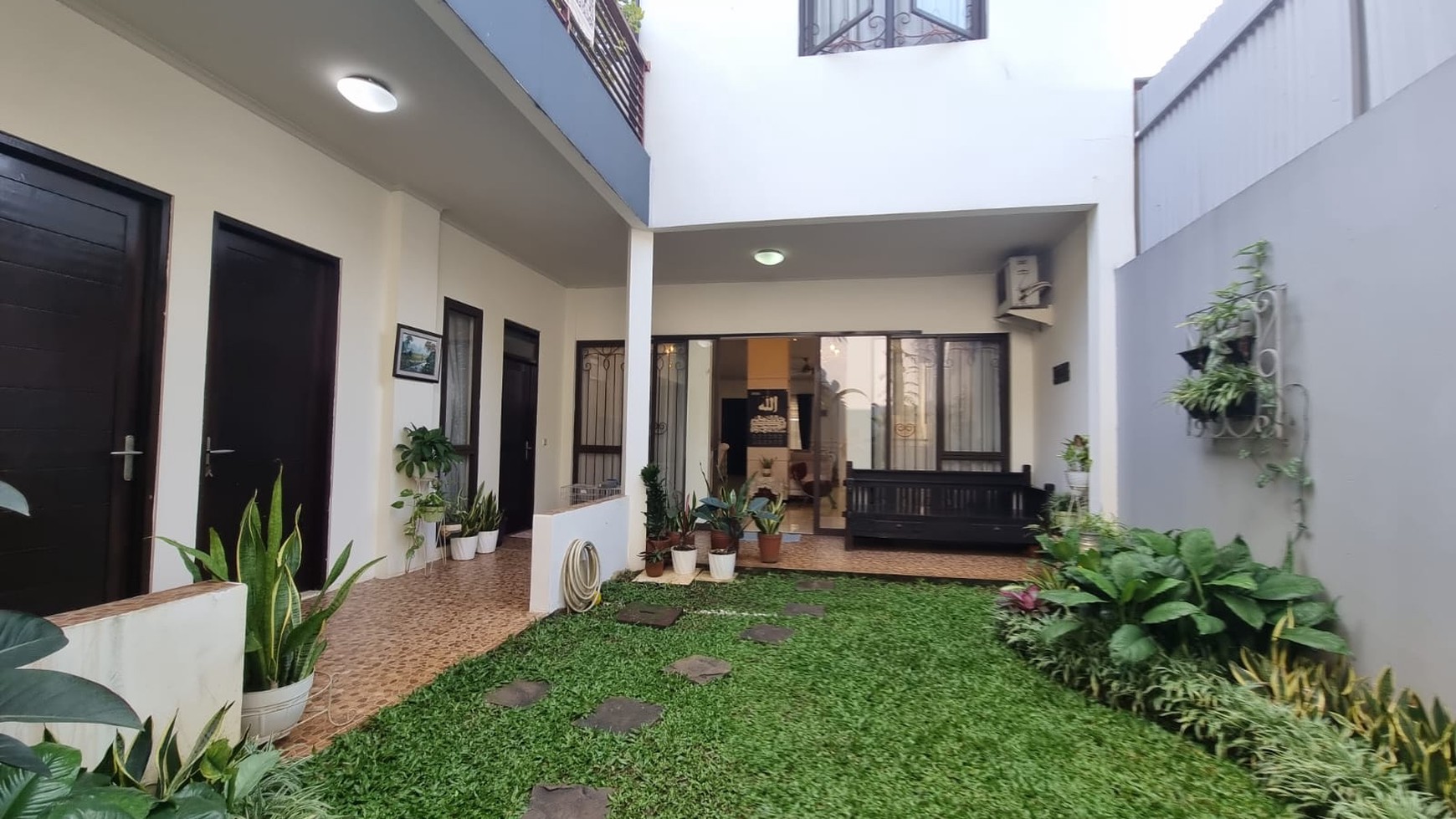 Rumah Bagus Di Delatinos, Cluster Clio Vintage BSD Tangerang Selatan