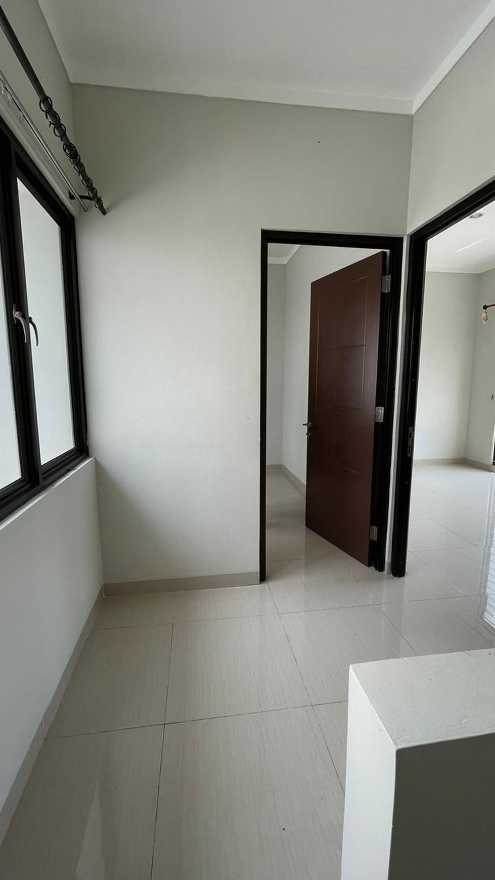 Rumah Bagus Di Amara Botanica Bintaro Pondok Ranji Tangerang Selatan