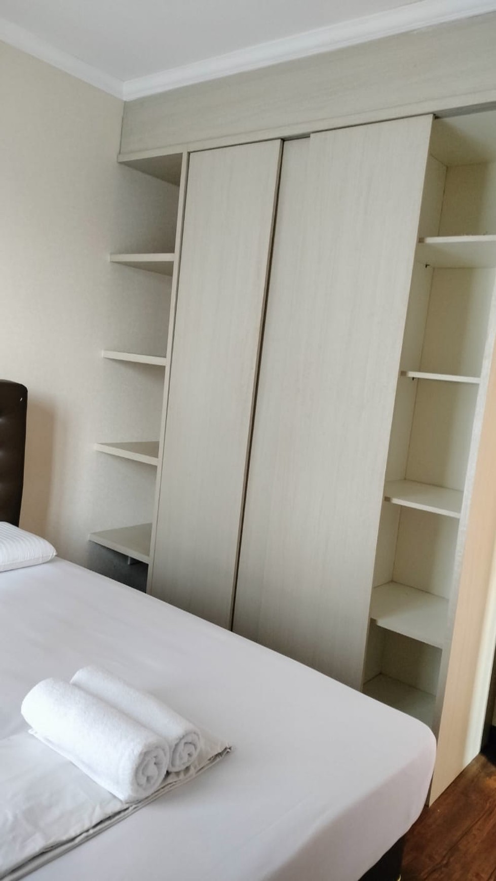 Dijual Apartment 2 BR Full Furnished di Bsd, Tangerang