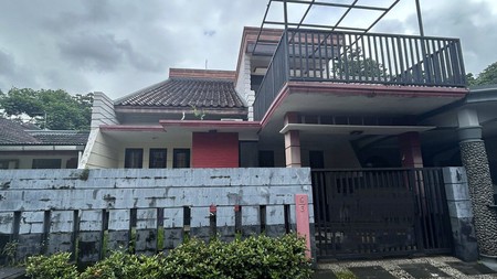 Rumah cantik Dijual 3 Lantai Lokasi Strategis di Bogor, Jawa Barat