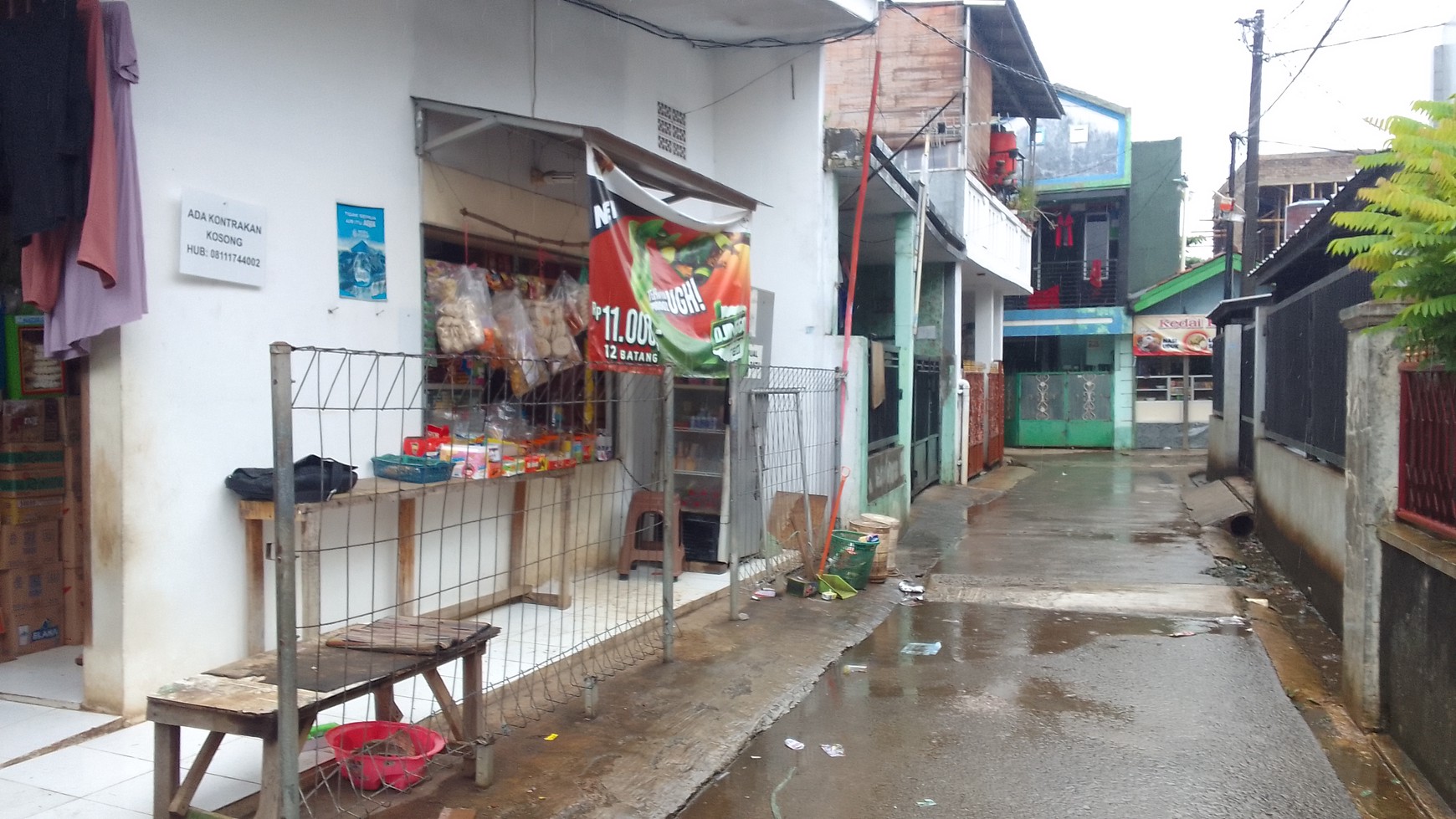 Kontrakan/ Kos2an 5 Pintu Dekat Pasar Kranggan Jatisampurna Bekasi