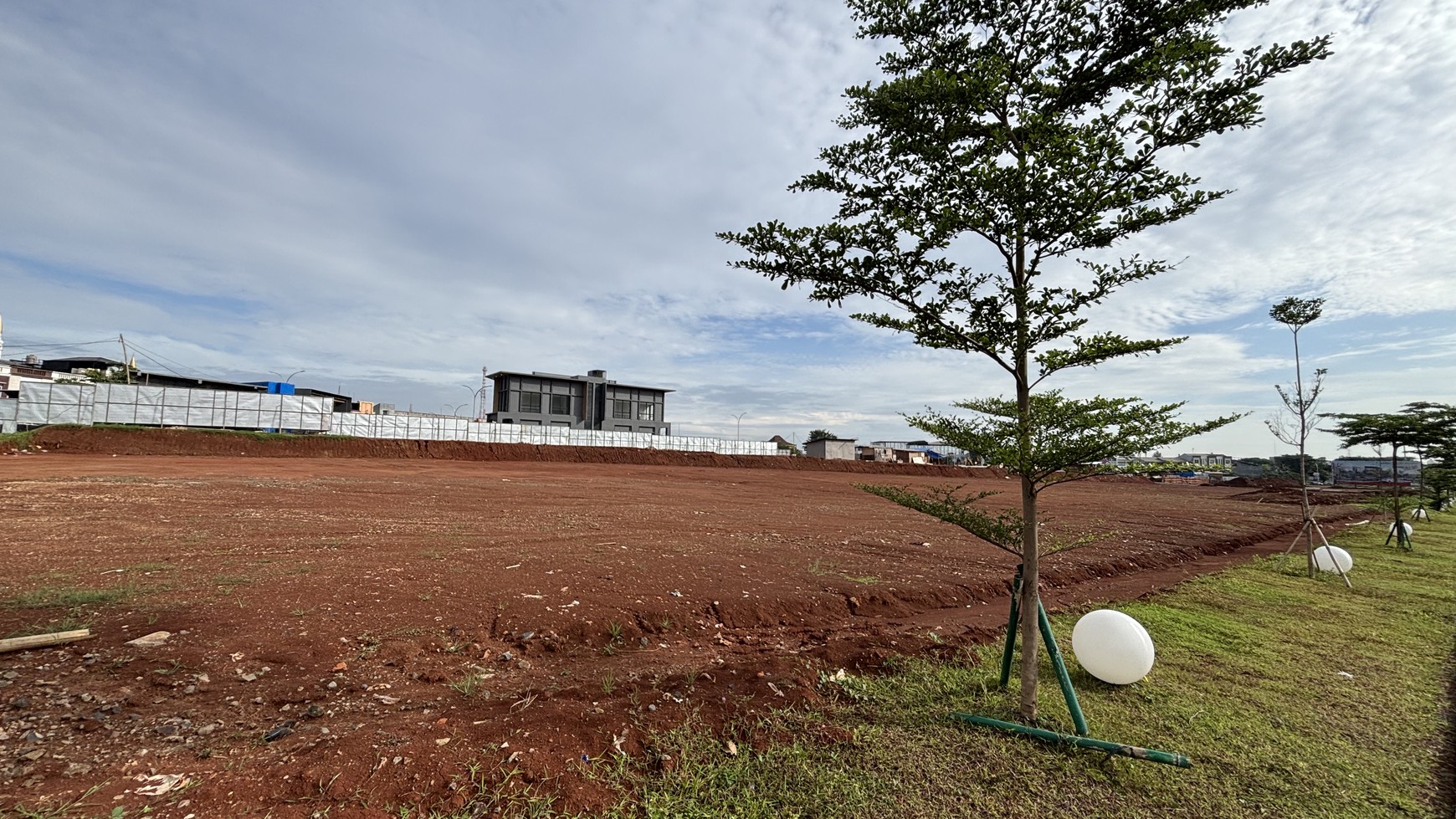 Kavling North Square District CBD Luas 1500m2 Seberang Mall Living World Kota Wisata