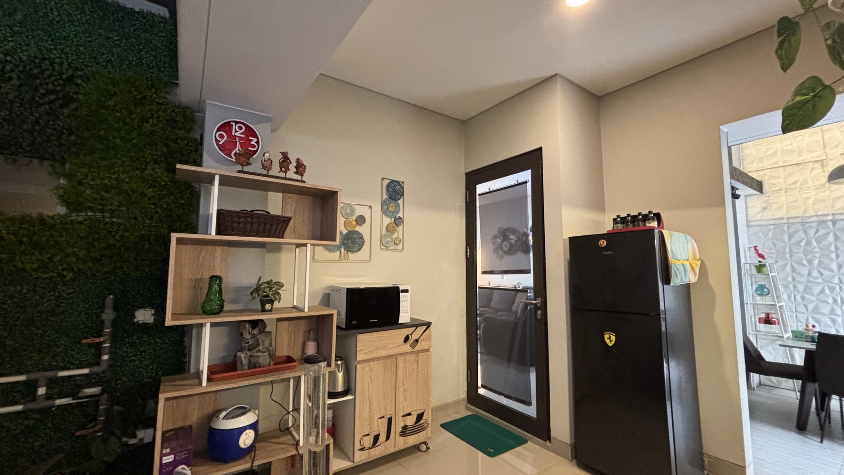 Rumah Modern Tropis, Full Renov Siap Huni di Premier Estate 3 Cibubur