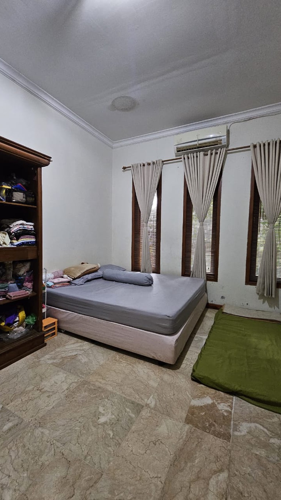 Rumah dan Kos Kosan Siap Huni di Pesanggrahan Bintaro