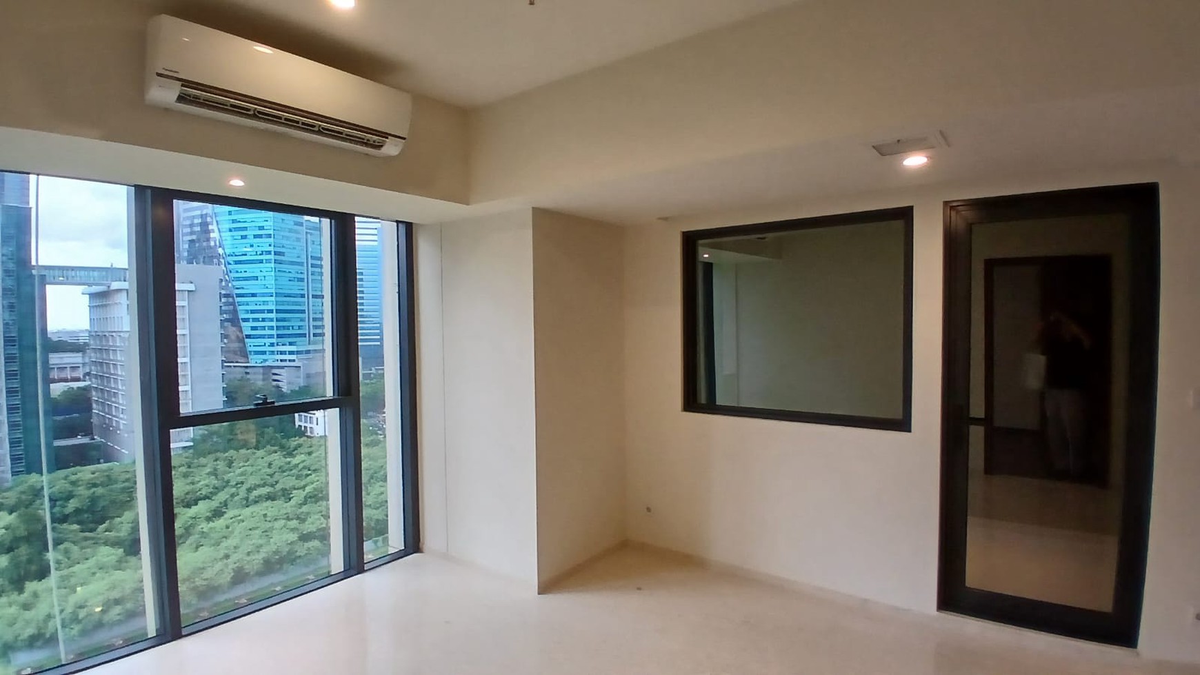 Apartemen BRAND Mega Kuningan Brand New Dijual