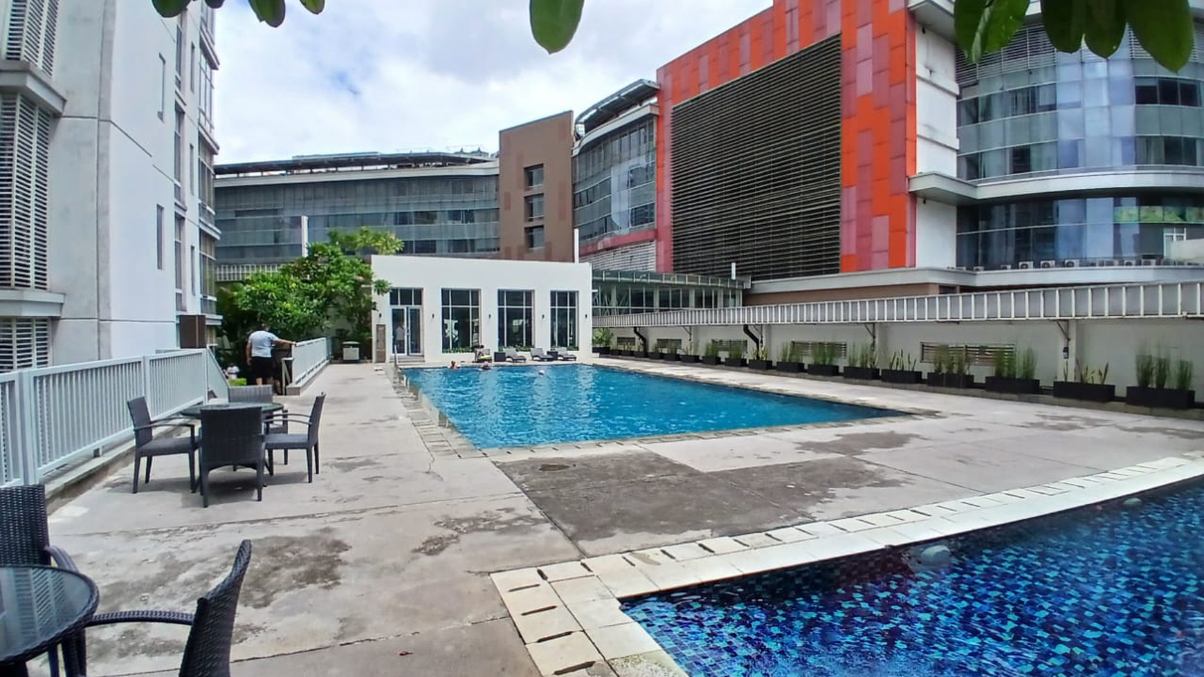 Dijual apartment The Grove  suite kuningan