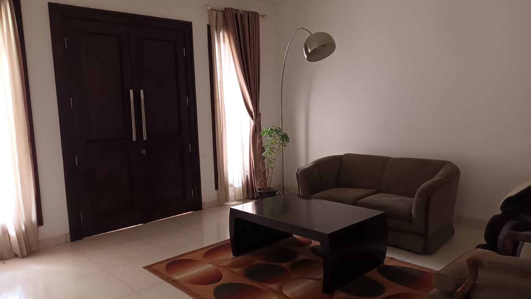 Rumah Hitung Tanah Area Cipete