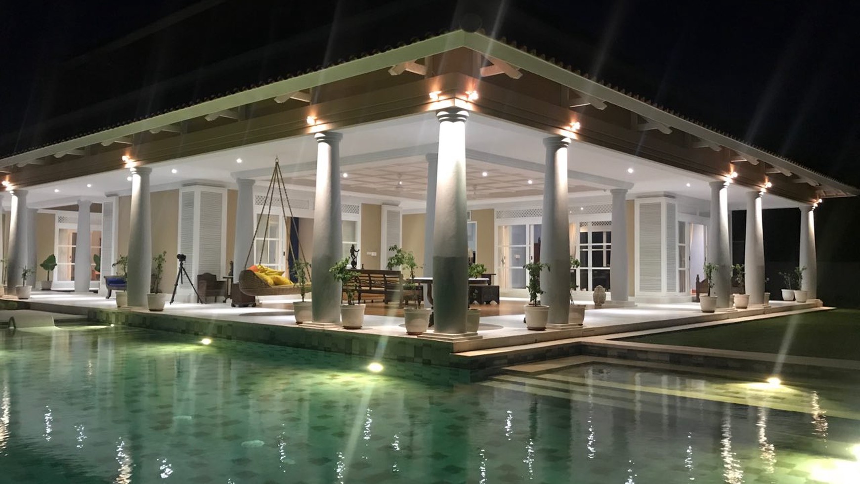 Exclusive Ocean Front Luxury Villas in a Stunning Location Bali